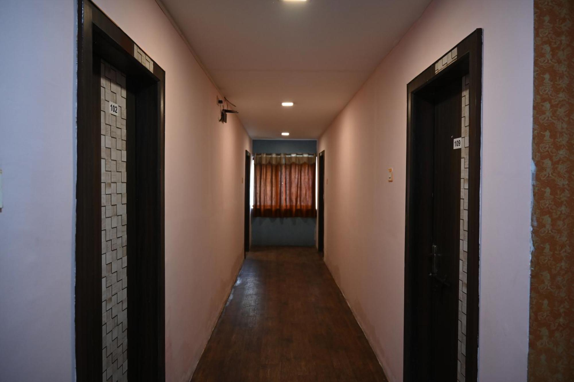 Hotel Ankitha Grand Haidarábád Kültér fotó